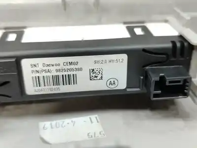 Second-hand car spare part interior light for citroen c3 comercial oem iam references 96754056bj  