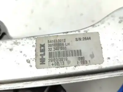 Peça sobressalente para automóvel em segunda mão elevador de vidros dianteira esquerda por opel corsa e selective referências oem iam 39161986