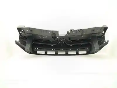 Second-hand car spare part front grille for citroen c3 comercial oem iam references 9812063477  