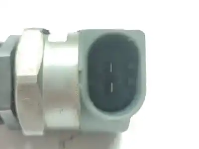 Second-hand car spare part distributor pipe for bmw x3 (e83) 2.0d oem iam references 780912802  