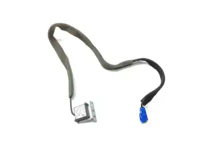 Pezzo di ricambio per auto di seconda mano antenna per renault clio iv business riferimenti oem iam 259752753r