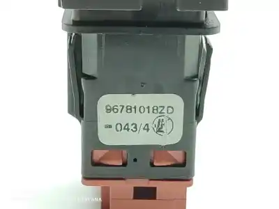 Second-hand car spare part hazard warning lights for citroen c4 picasso attraction oem iam references 96781018zd  