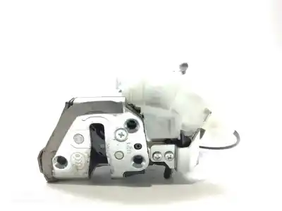 Автозапчастина б/у замок заднього правого дверя для toyota c-hr (x10) hybrid active 122 cv / 90 kw посилання на oem iam 69050f4010