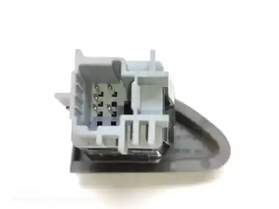 Second-hand car spare part switch for renault clio iv authentique oem iam references 252103678r  