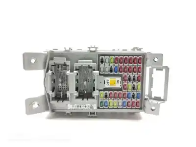 Peça sobressalente para automóvel em segunda mão caixa de fusíveis e relés por hyundai i20 style referências oem iam 91950c8520