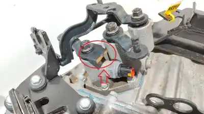Pezzo di ricambio per auto di seconda mano riduttore per kia cee´d emotion riferimenti oem iam s721jc  