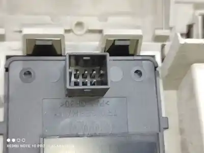 Автозапчастина б/у внутрішне світло для audi q7 (4l) 3.0 tdi посилання на oem iam 4l0947135q  