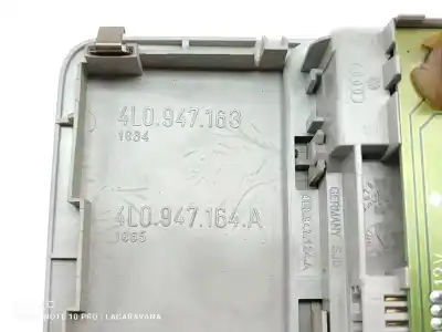 Автозапчастина б/у внутрішне світло для audi q7 (4l) 3.0 tdi посилання на oem iam 4l0947163  
