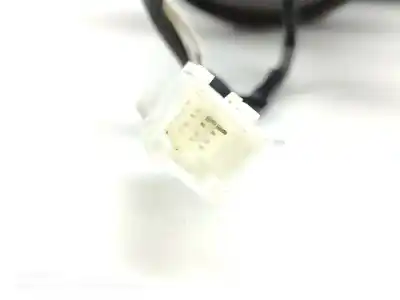 Peça sobressalente para automóvel em segunda mão espelho retrovisor direito por dacia duster ii essential referências oem iam 963017684r  