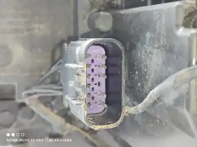 Second-hand car spare part right headlight for mg zs luxury oem iam references 11275386  