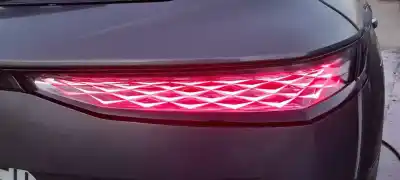 Pezzo di ricambio per auto di seconda mano LUCI POSTERIORI DESTRA per DS 7 CROSSBACK  Riferimenti OEM IAM 9841320380  