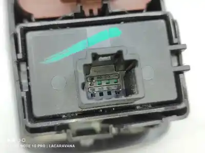 Peça sobressalente para automóvel em segunda mão botão / interruptor elevador vidro dianteiro esquerdo por renault captur adventure referências oem iam 254116722r  