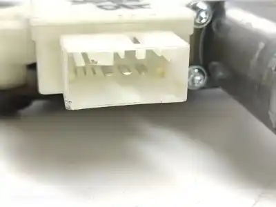 Second-hand car spare part driver left window regulator for skoda rapid active oem iam references 5ja837461  