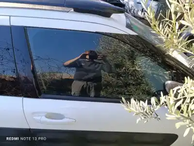 Автозапчастина б/у передні праві двері для citroen c4 cactus shine посилання на oem iam 9801012880  