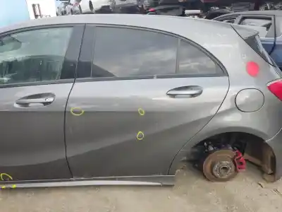 Pezzo di ricambio per auto di seconda mano Porta Posteriore Sinistra per MERCEDES CLASE A (W176) A 250 BlueEfficiency (176.044) 211 CV / 155 KW Riferimenti OEM IAM A1767300105  