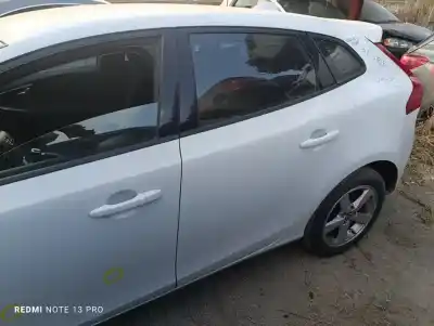 Second-hand car spare part rear left door for volvo v40 kinetic oem iam references 32321999