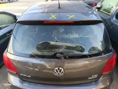 İkinci el araba yedek parçası bagaj kapagi için VOLKSWAGEN POLO (6C1)  OEM IAM referansları 6R6827025D  