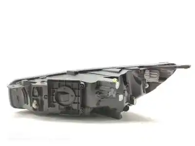 Second-hand car spare part right headlight for ford focus st-line oem iam references 2665927  