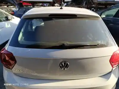Tweedehands auto-onderdeel ACHTERKLEP voor VOLKSWAGEN POLO  OEM IAM-referenties 2G6827025E  