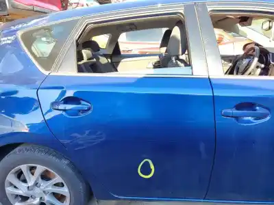 Pièce détachée automobile d'occasion PORTE ARRIERE DROITE pour TOYOTA AURIS  Références OEM IAM 6700302380  