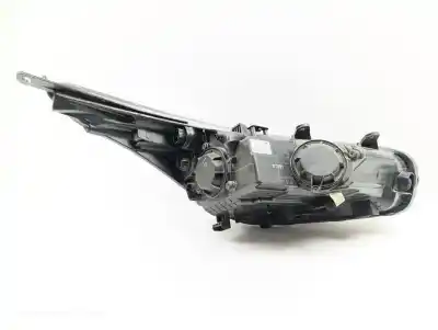 Second-hand car spare part left headlight for kia cee´d business oem iam references 92101a2010  