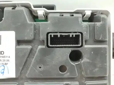 Peça sobressalente para automóvel em segunda mão quadrante por renault captur limited referências oem iam 248104403r  