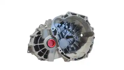 Second-hand car spare part gearbox for ssangyong tivoli crystal 4x2 oem iam references 3102035021  