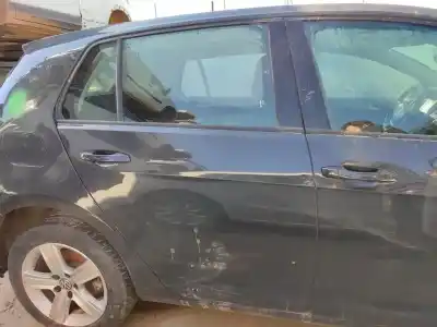 Peça sobressalente para automóvel em segunda mão PORTA DO AUTOMÓVEL TRASEIRA DIREITA por VOLKSWAGEN GOLF VII LIM. (5G1)  Referências OEM IAM 5G4833056AC  