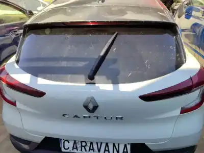 Second-hand car spare part tailgate for renault captur ii techno oem iam references 901003784r