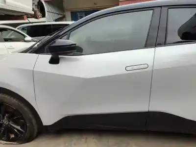 Gebrauchtes Autoersatzteil  zum TOYOTA C-HR  OEM-IAM-Referenzen 67002F4060  
