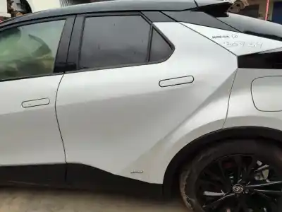 Gebrauchtes Autoersatzteil  zum TOYOTA C-HR  OEM-IAM-Referenzen 67004F4100  