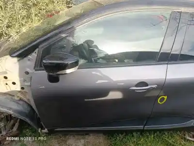 Автозапчастина б/у передні ліві двері для renault captur life посилання на oem iam 801018596r   Автозапчастина б/у передні ліві двері для renault captur life посилання на oem iam 801018596r