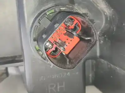 Second-hand car spare part right headlight for jaguar e-pace basis oem iam references j9c28586  