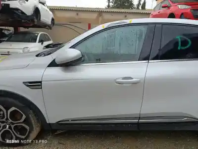 Автозапчасти б/у левая передняя дверь за renault arkana (eu version) techno 140 cv / 103 kw ссылки oem iam 801011919r