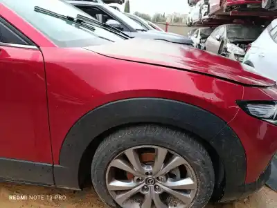 Peça sobressalente para automóvel em segunda mão GUARDA-LAMAS DIANTEIRO DIREITO por MAZDA CX-30  Referências OEM IAM DGY952100  