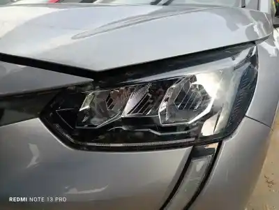 Pièce détachée automobile d'occasion FEU GAUCHE pour PEUGEOT 208 (P2)  Références OEM IAM 9833036380  