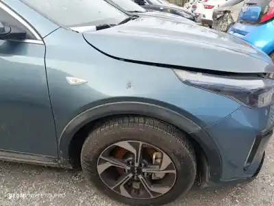 Second-hand car spare part FRONT RIGHT FIN for KIA XCEED  OEM IAM references 66321J7510  