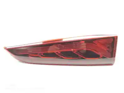 Pièce détachée automobile d'occasion feu arrière droit intérieur pour hyundai kona style 2wd références oem iam 92404j9100