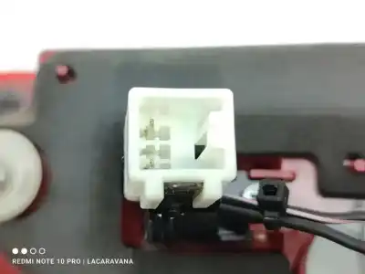 Second-hand car spare part interior left tailgate light for kia stonic (ybcuv) concept oem iam references 92403h8400  