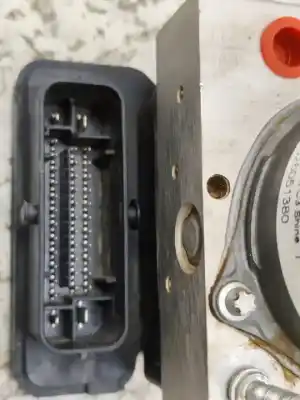 Peça sobressalente para automóvel em segunda mão abs por citroen c3 shine referências oem iam 9826051380  