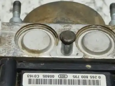 Peça sobressalente para automóvel em segunda mão abs por hyundai i20 classic referências oem iam 5891011000  