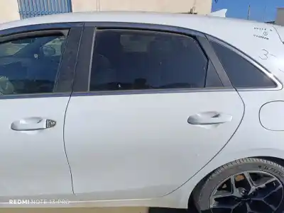 Second-hand car spare part rear left door for kia ceed drive oem iam references 77003j7000