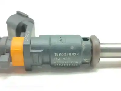 Peça sobressalente para automóvel em segunda mão injetor por dacia duster ii essential referências oem iam 166008992r  