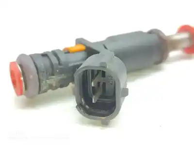 İkinci el araba yedek parçası ENJEKTÖR için DACIA DUSTER II  OEM IAM referansları 166008992R  