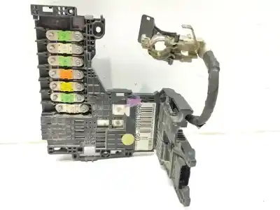 Pezzo di ricambio per auto di seconda mano SCATOLA RELÈ/FUSIBILI per PEUGEOT 5008  Riferimenti OEM IAM 9665878080  
