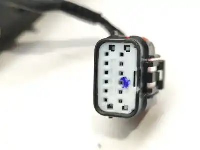 Peça sobressalente para automóvel em segunda mão espelho retrovisor direito por kia cee´d business referências oem iam 87620a2520  