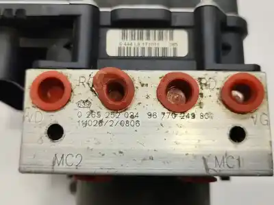 Peça sobressalente para automóvel em segunda mão abs por citroen c4 lim. collection referências oem iam 9677024980  