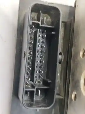 Peça sobressalente para automóvel em segunda mão abs por audi a4 berlina (8e) 2.0 tdi 16v (103kw) referências oem iam 8e0614517at  