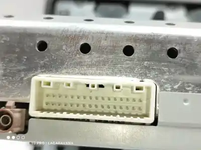 Peça sobressalente para automóvel em segunda mão sistema de áudio / rádio cd por renault clio v business referências oem iam 281157471r