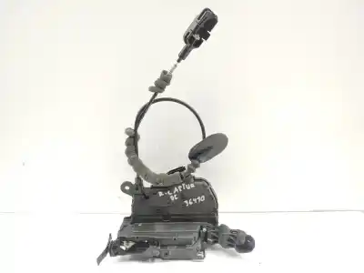 Pezzo di ricambio per auto di seconda mano serratura porta anteriore sinistra per renault captur limited riferimenti oem iam 805031332r